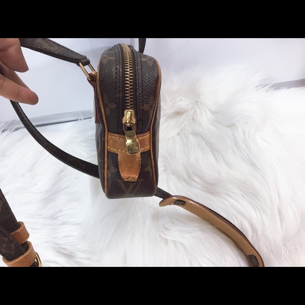 Louis Vuitton Brown Monogram Crossbody Bag - Picture 6 of 8